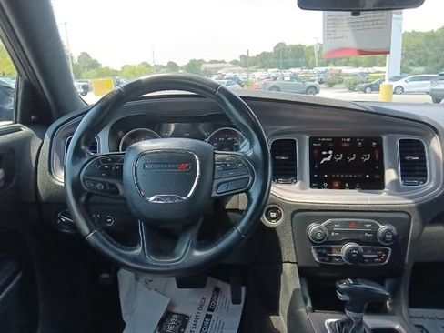 Used 2023 Dodge Charger SXT RWD image 26