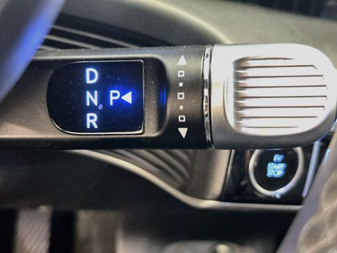 Used 2024 Hyundai Ioniq 5 SEL AWD/4WD image 25