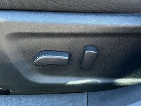 Used 2025 Nissan Altima 2.5 SV image 28