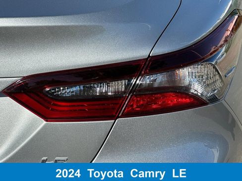 Used 2024 Toyota Camry LE FWD image 30