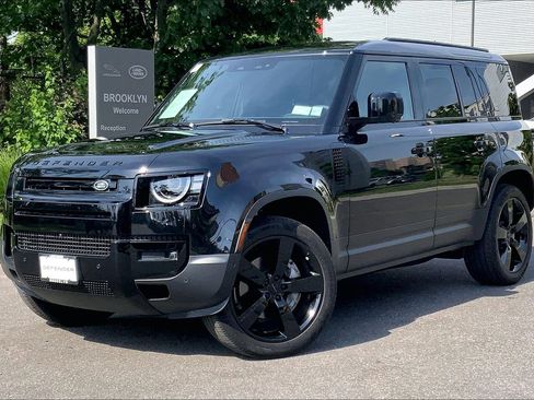 Used 2026 Land Rover Defender 110 S AWD/4WD image 1
