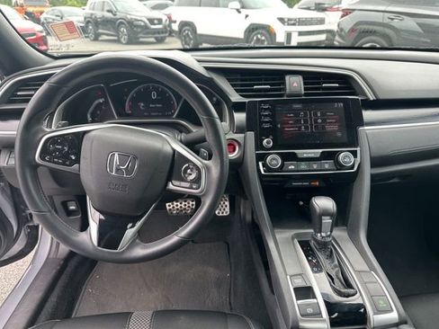 Used 2020 Honda Civic Sport image 8