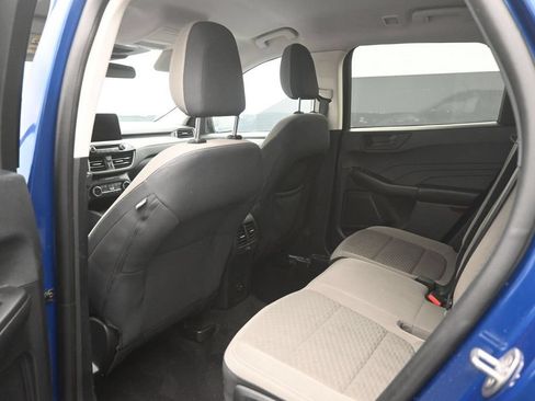 Used 2022 Ford Escape SE w/ SE Sport Appearance Package AWD/4WD image 2