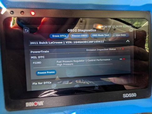 Used 2011 Buick LaCrosse CX FWD image 38