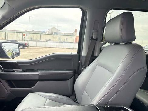 Used 2025 Ford F150 Lightning Flash image 23