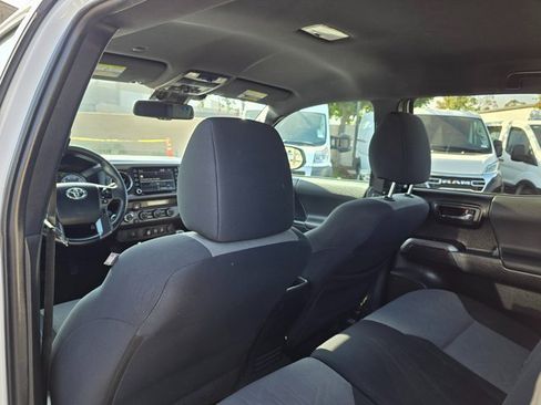 Used 2023 Toyota Tacoma TRD Off-Road w/ Black Out Package (TMS) image 18