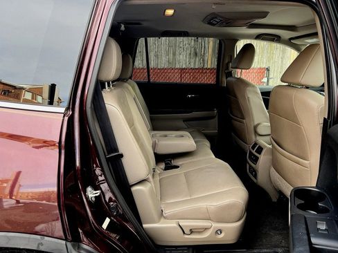 Used 2016 Honda Pilot Touring image 31