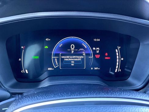 Used 2026 Toyota Corolla Cross SE image 25