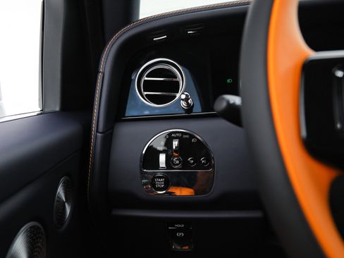 Used 2026 Rolls-Royce Cullinan image 35