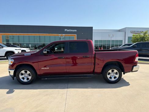 Used 2023 RAM 1500 Lone Star RWD image 2