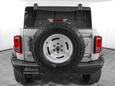 Used 2026 Ford Bronco Heritage Edition AWD/4WD image 5