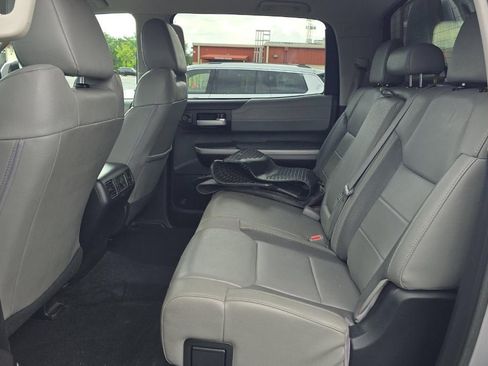 Used 2019 Toyota Tundra Limited w/ Limited Premium Package AWD/4WD image 10