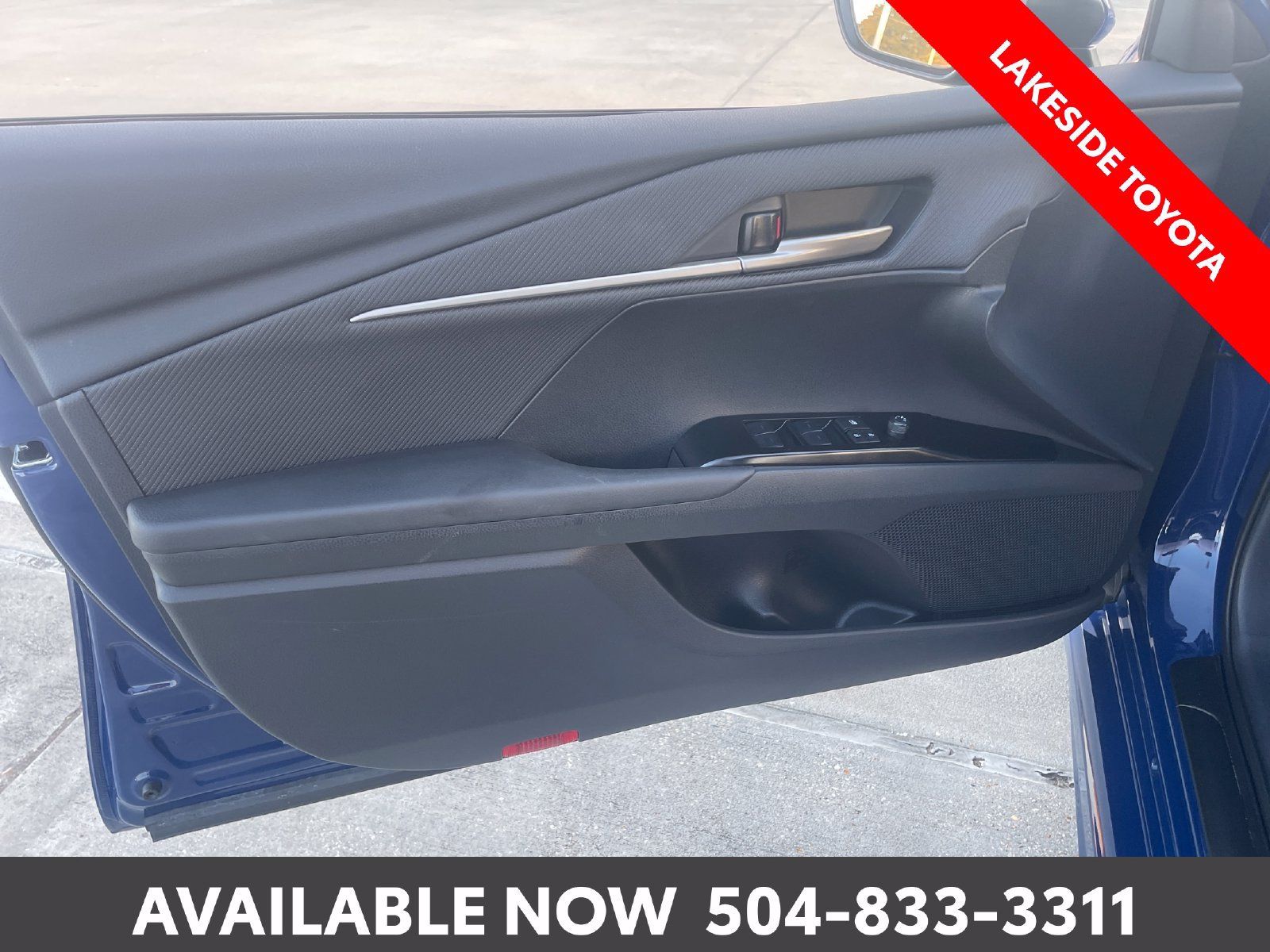 Used 2026 Toyota Camry SE w/ Multimedia Upgrade Package FWD image 23