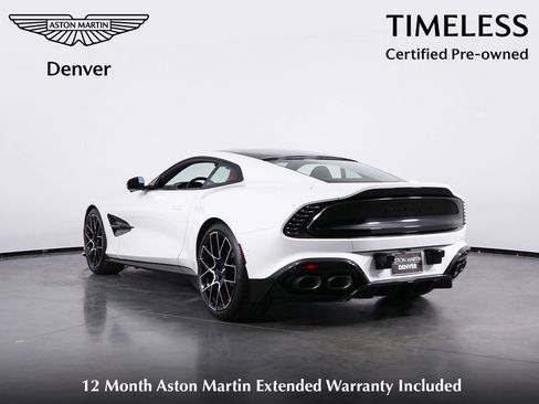 Used 2025 Aston Martin Vanquish image 3