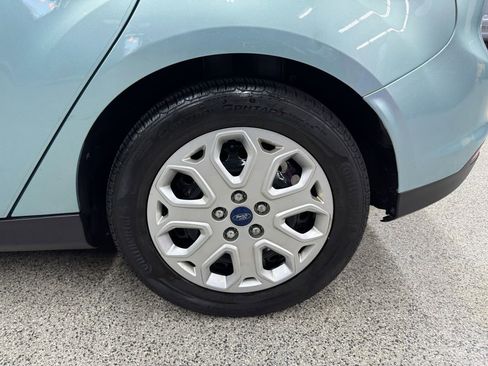 Used 2012 Ford Focus SE image 32