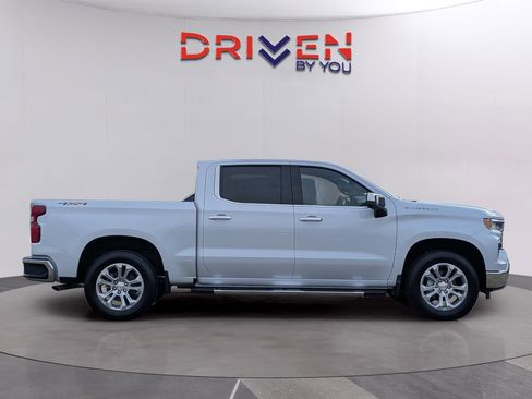 New 2026 Chevrolet Silverado 1500 LTZ w/ LTZ Convenience Package II AWD/4WD image 7