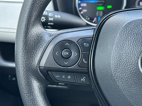 Certified 2022 Toyota RAV4 XLE w/ Convenience Package image 26