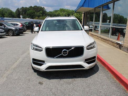 Used 2016 Volvo XC90 T6 Momentum w/ Momentum Plus Package AWD/4WD image 2