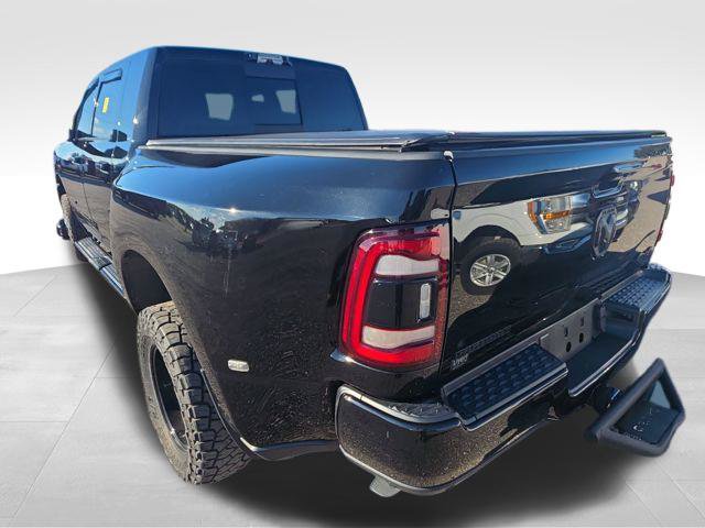 Used 2022 RAM 3500 Big Horn w/ Level C Equiment Group AWD/4WD image 3
