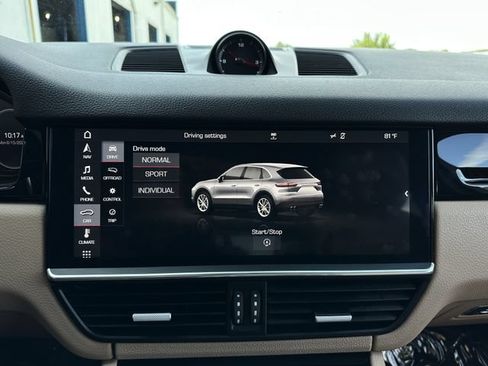 Used 2019 Porsche Cayenne AWD/4WD image 25
