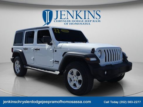 Used 2022 Jeep Wrangler Unlimited Sport AWD/4WD image 12