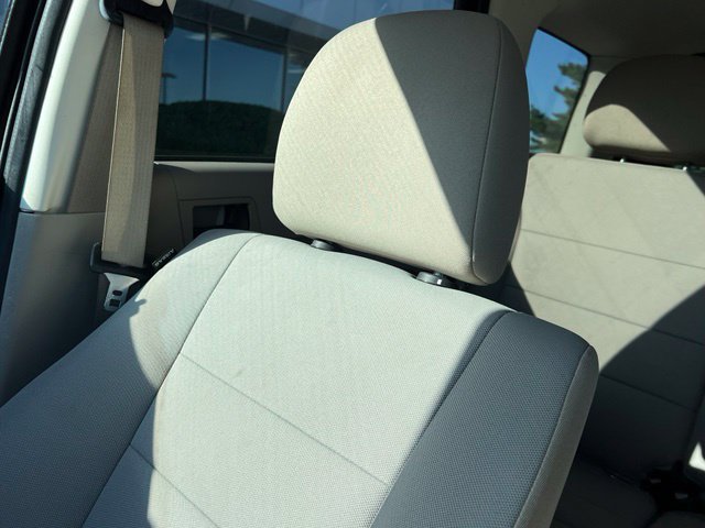 Used 2011 Ford Escape XLT FWD image 18