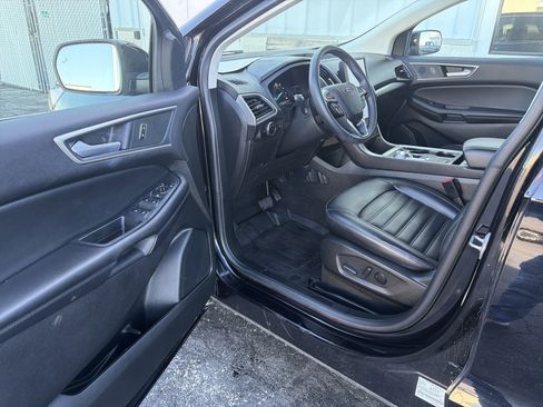 Certified 2024 Ford Edge SEL w/ Convenience Package image 16
