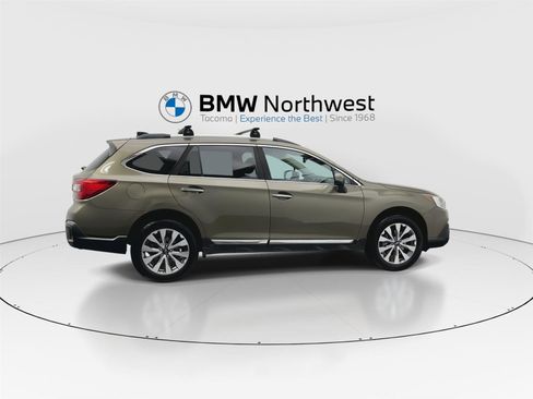 Used 2019 Subaru Outback 3.6R Touring w/ Popular Package #3A image 4