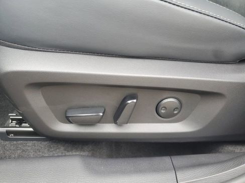 New 2026 Mitsubishi Outlander LE AWD/4WD image 13