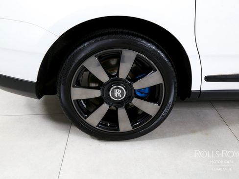 Certified 2023 Rolls-Royce Cullinan w/ Cullinan Package AWD/4WD image 36
