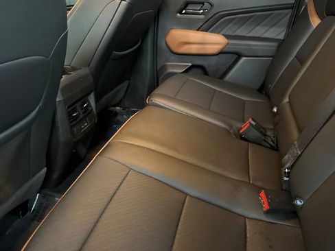 Used 2025 GMC Canyon AT4 w/ Technology Plus Package image 14