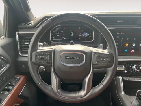 Used 2024 GMC Sierra 1500 Denali Ultimate image 12