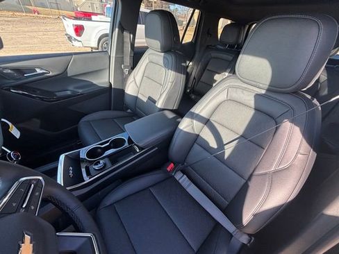 New 2026 Chevrolet Equinox LT w/ Convenience Package II image 6