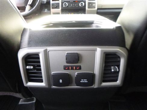 Used 2019 Ford F250 Lariat w/ Lariat Ultimate Package image 19