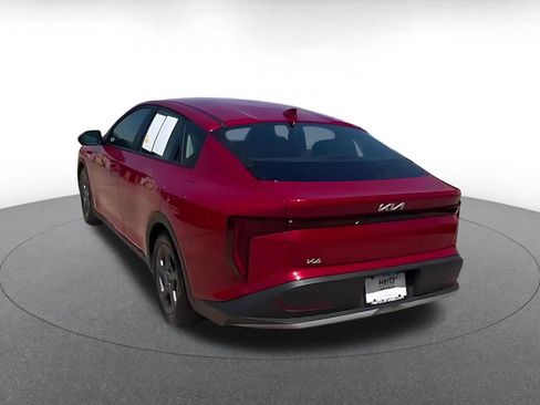 Used 2025 Kia K4 FWD image 9