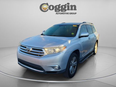 Used 2012 Toyota Highlander Limited image 10