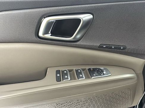 New 2026 Kia Carnival SX FWD image 22