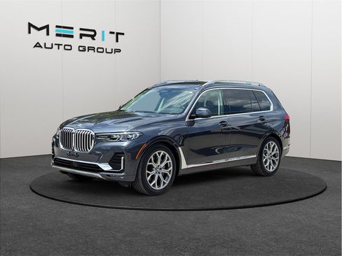 Used 2019 BMW X7 xDrive50i w/ Premium Package AWD/4WD image 4