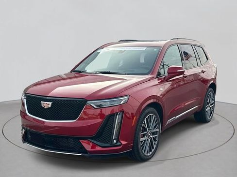 Certified 2025 Cadillac XT6 Sport w/ Platinum Package image 1