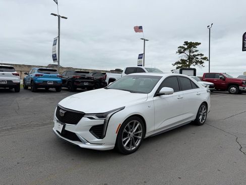 Used 2021 Cadillac CT4 Sport RWD image 2