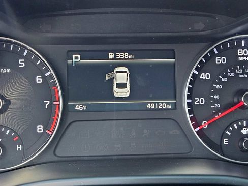 Certified 2024 Kia Forte LXS image 32