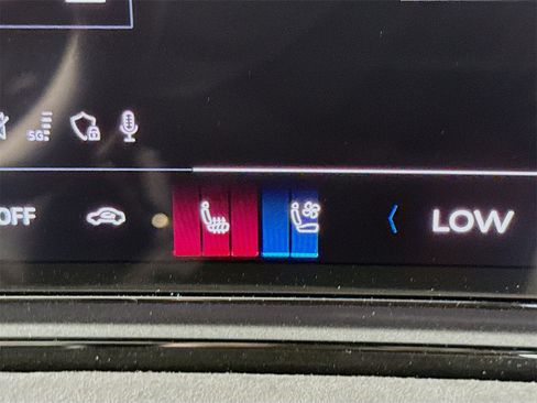 New 2025 Audi S6 e-tron Premium image 19