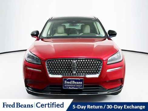 Used 2021 Lincoln Corsair AWD w/ Premium Package image 2