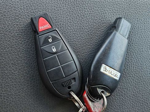 Used 2019 RAM 1500 Tradesman RWD image 26