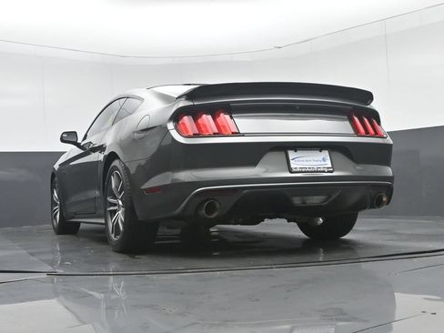 Used 2017 Ford Mustang GT RWD image 46