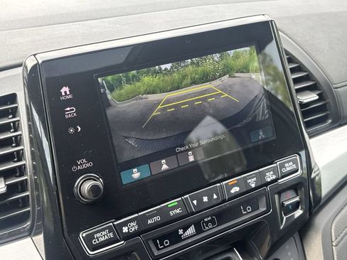 Used 2023 Honda Odyssey Sport image 24