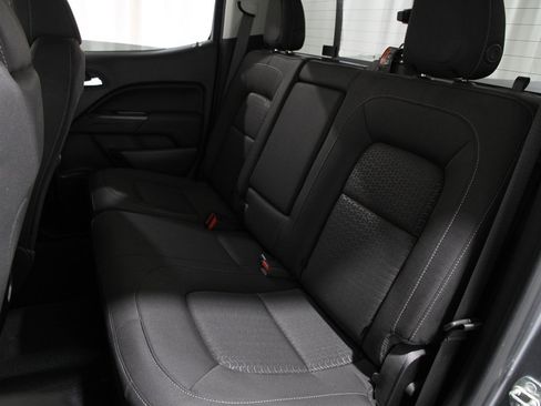 Used 2019 GMC Canyon SLE w/ SLE Convenience Package image 19