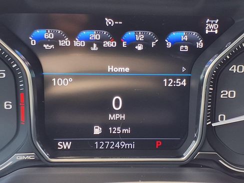 Used 2021 GMC Yukon AT4 w/ LPO, Illumination Package AWD/4WD image 17