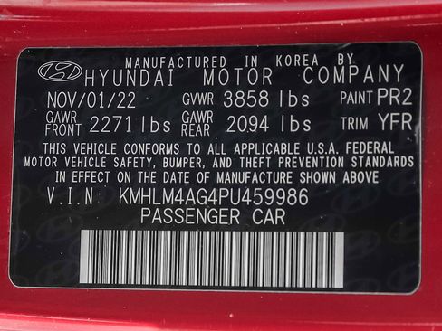 Used 2023 Hyundai Elantra SEL w/ Cargo Package image 29