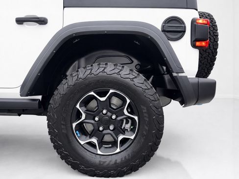 Used 2023 Jeep Wrangler Unlimited Rubicon 4xe AWD/4WD image 8